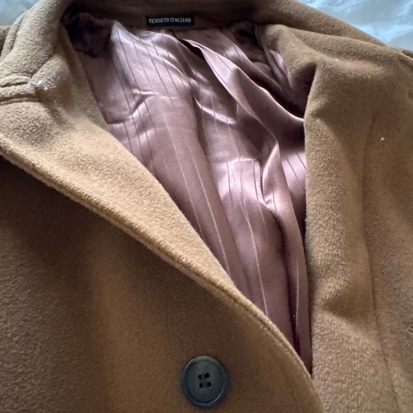Vintage Italian Wool and Silk Camel Coat - Picture 4 of 5